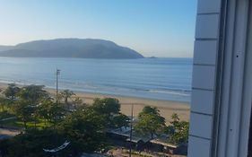 Apto Frente a Praia em Santos